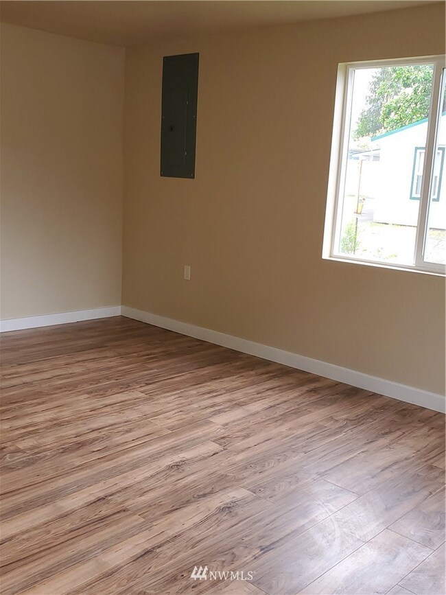 109 N Keller Ave, East Wenatchee, WA 98802 - photo 6