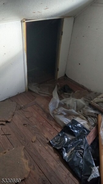 69 Hobson St, Newark, NJ 07112 - photo 5