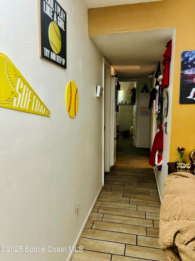 1411 Gibbs St, Melbourne, FL 32901 - photo 5