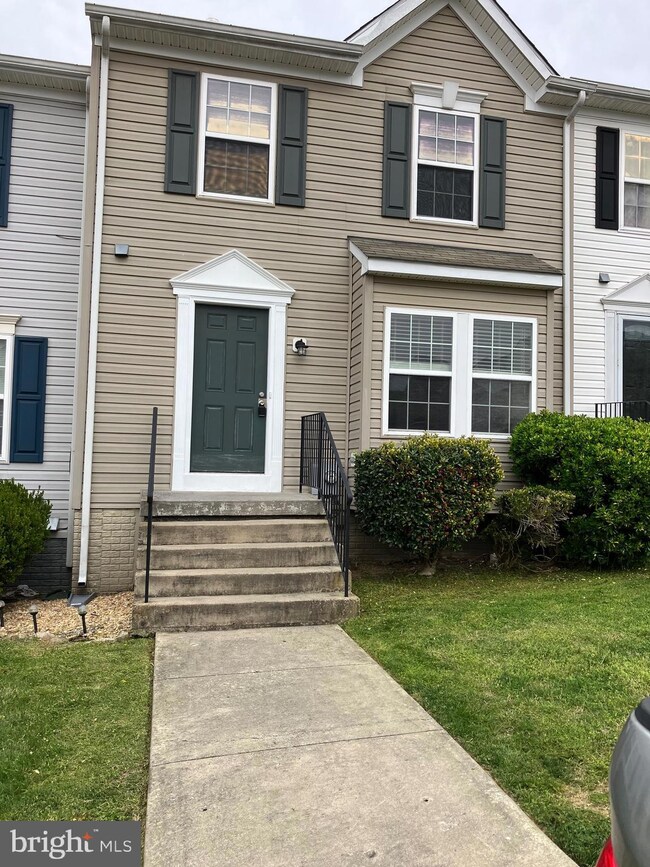 6 Litchfield Ln W, Martinsburg, WV 25405 - photo 2