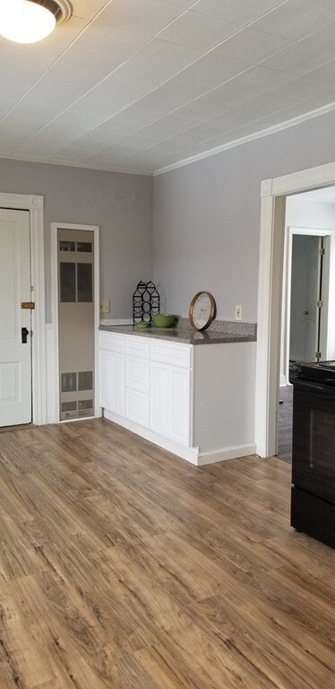 9 Pine St unit 2, Dudley, MA 01571 - photo 2