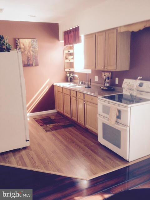 2420 Emmanuel Ct, Huntingtown, MD 20639 - photo 4