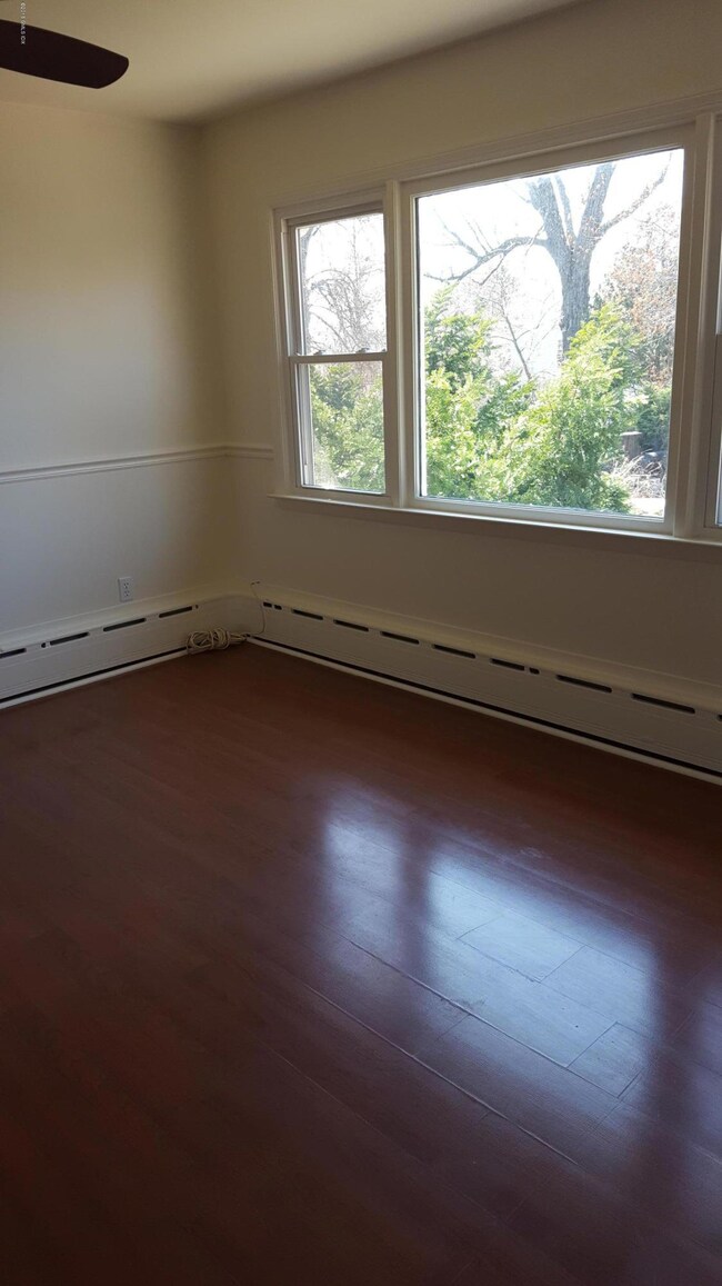 22 Park Place, Riverside, CT 06878 - photo 4