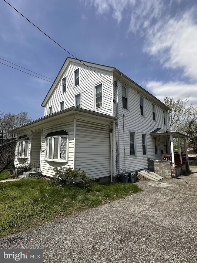 4606 Ridge Ave, Halethorpe, MD 21227 - photo 2