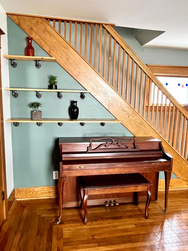 1613 Osband Ave, Lansing, MI 48910 - photo 7