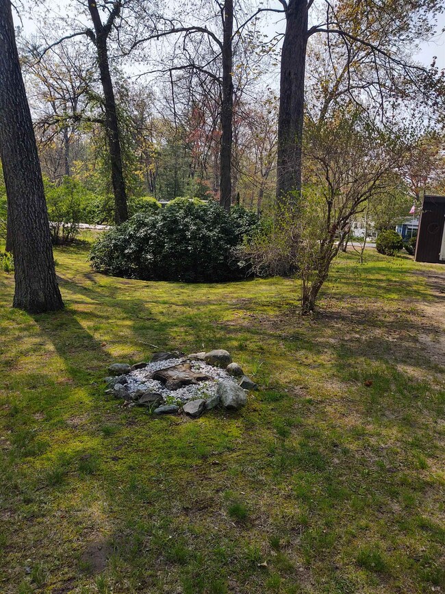 37 Trout Brook Dr, Nashua, NH 03062 - photo 6