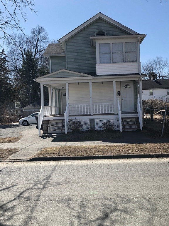 54 Orange St, Westfield, MA 01085 - photo 2