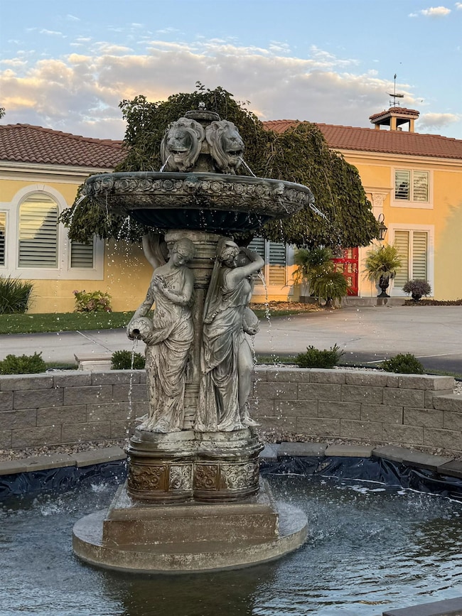 2052 W Camino Real St, Columbus, NE 68601 - photo 3