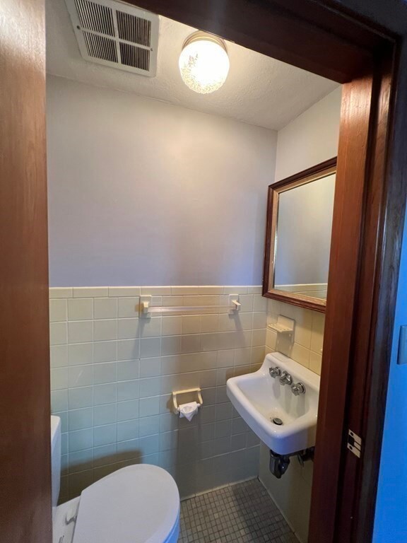 48 Mill St unit 2, Natick, MA 01760 - photo 5