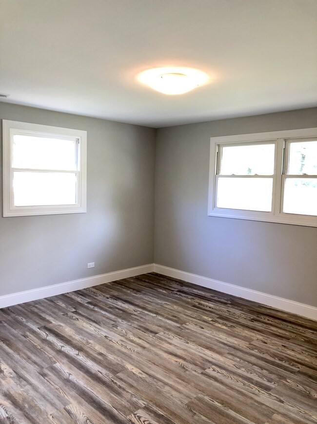 18010 Thomas Ln, Country Club Hills, IL 60478 - photo 7