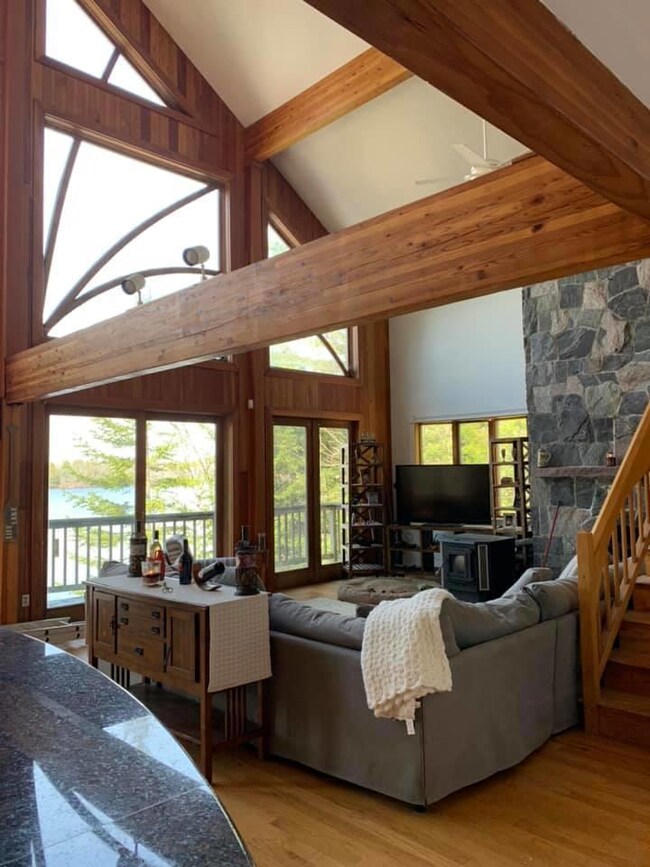 Morrison livingroom