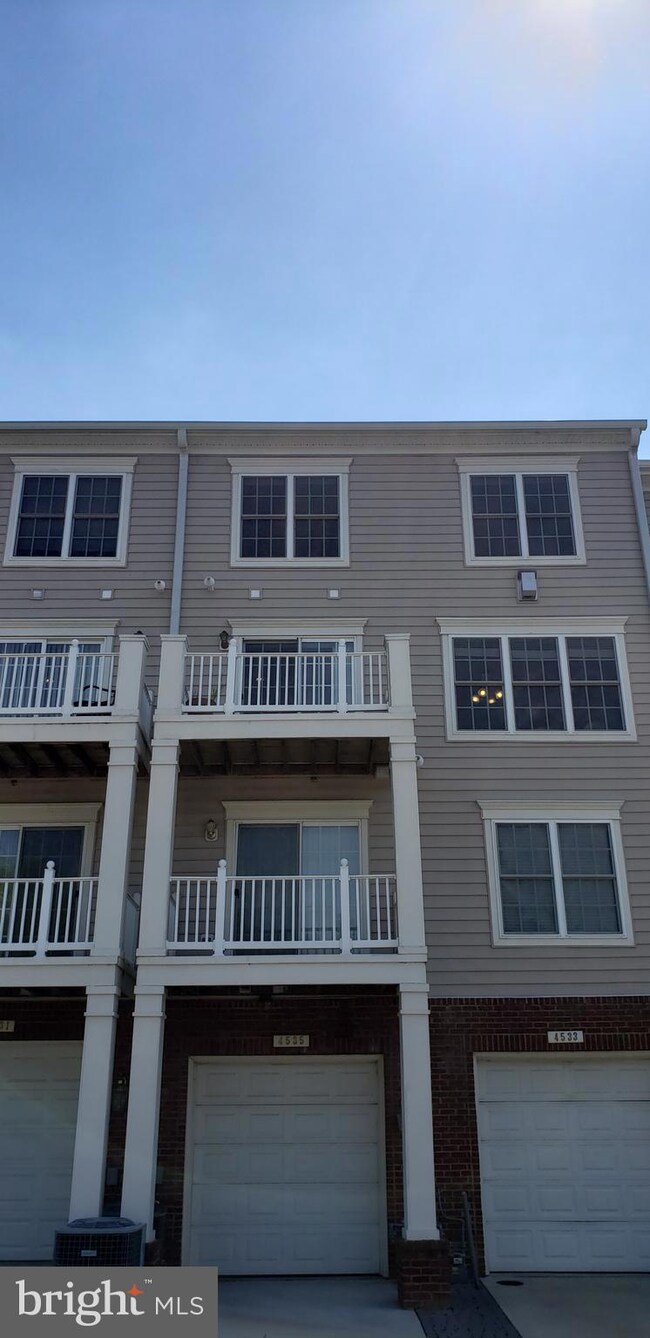 4535 Whittemore Place unit 1532, Fairfax, VA 22030 - photo 3