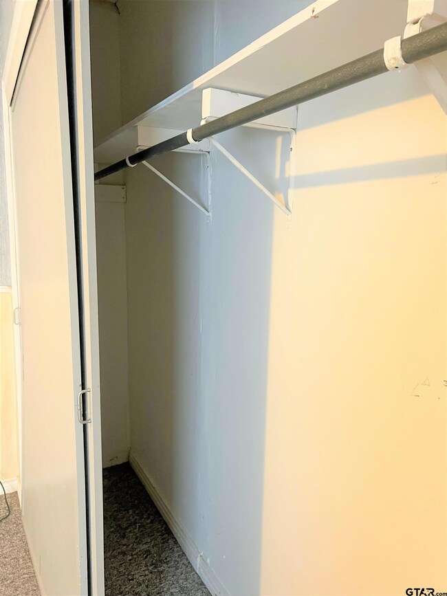 2917 Crestview St, Tyler, TX 75701 - photo 6