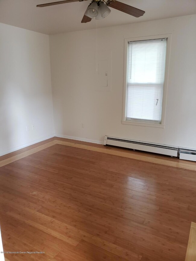 242 Overbrook Ave, Oakhurst, NJ 07755 - photo 7