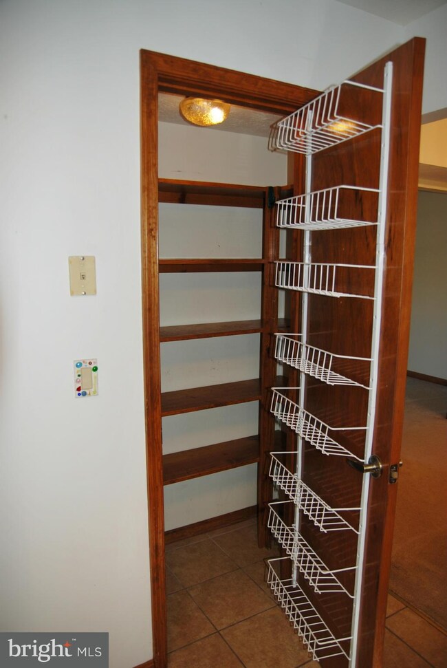 22967 Sycamore Hollow Dr, California, MD 20619 - photo 7