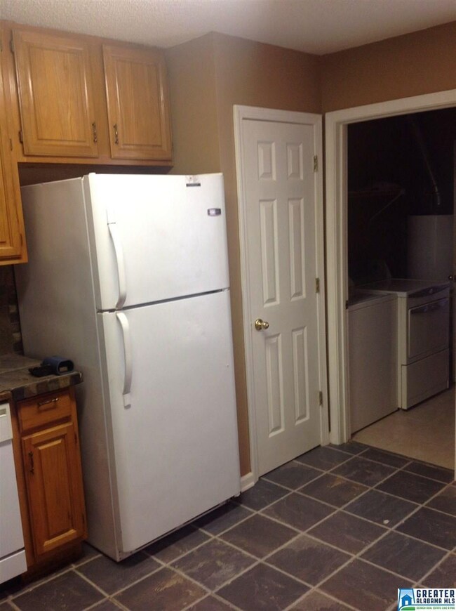 1649 Park Terrace, Birmingham, AL 35215 - photo 7