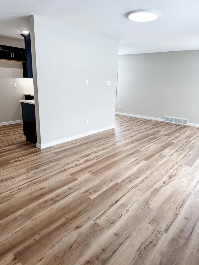 119 N Wells St, West Union, IA 52175 - photo 4