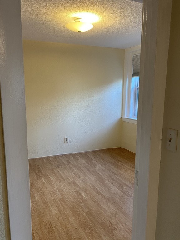 10 Henchman St unit 5M, Boston, MA 02113 - photo 3