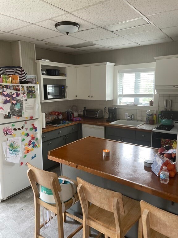 11 Bennett St unit 2, Wakefield, MA 01880 - photo 6