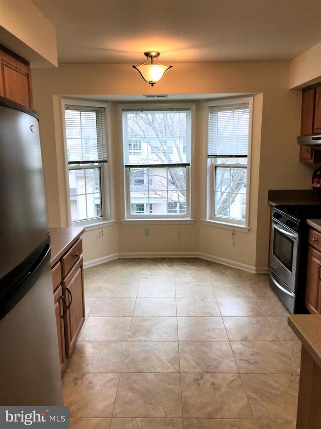 110 Lowell Ct unit 11, Princeton, NJ 08540 - photo 6