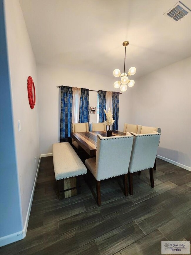 2520 N Louisiana Ave, Weslaco, TX 78599 - photo 4