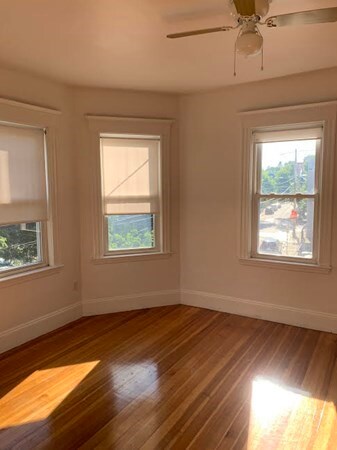 17 Oliver St unit 3, Somerville, MA 02145 - photo 4