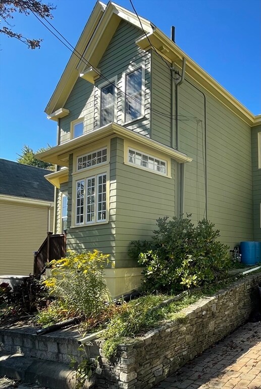45 Newbury St, Somerville, MA 02144 - photo 2