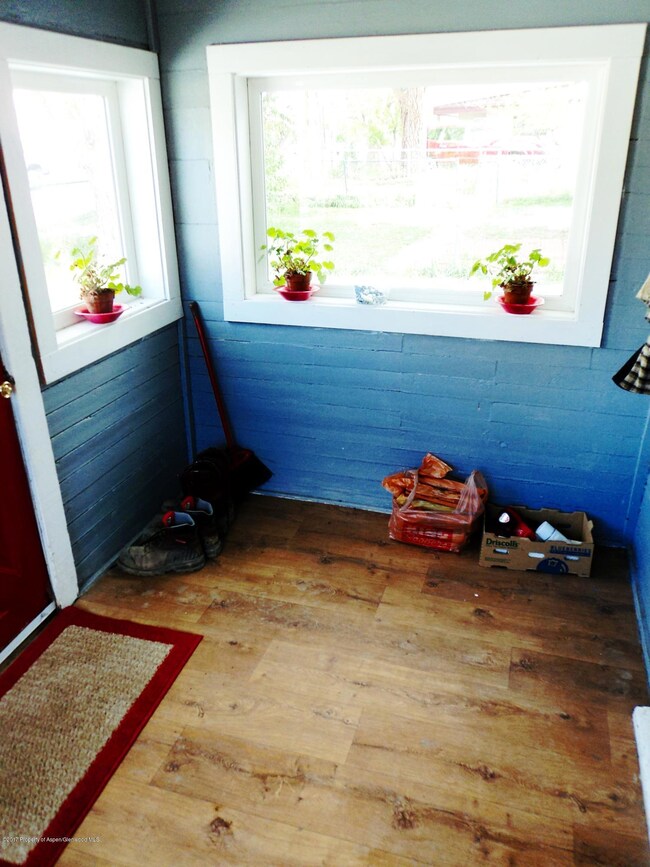 375 Russell St, Craig, CO 81625 - photo 6