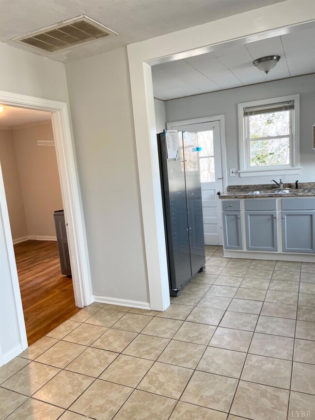 4908 Sycamore Place, Lynchburg, VA 24502 - photo 6