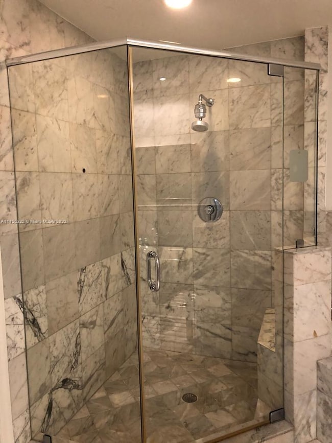 10906 NW 70th St, Doral, FL 33178 - photo 7