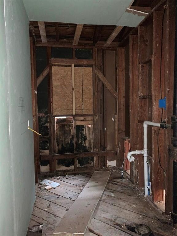 910 N Hobson Ave, Shawnee, OK 74801 - photo 4