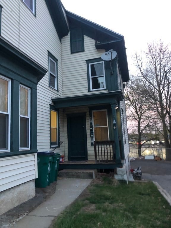 45 Walnut St unit 3, Fitchburg, MA 01420 - photo 2