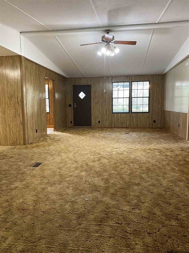 88 Kathy Ann Dr, Crawfordville, FL 32327 - photo 4