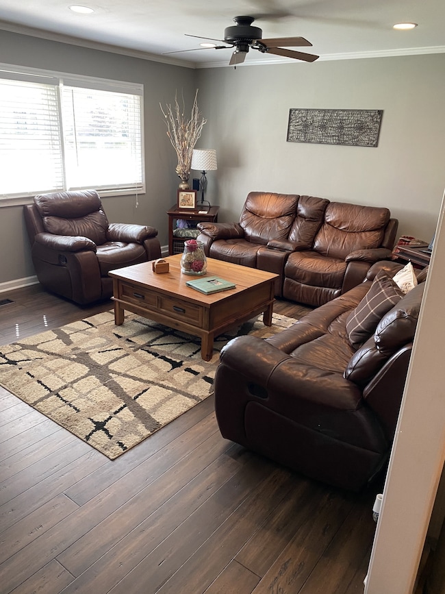 1211 Oak Dr, Manchester, TN 37355 - photo 3