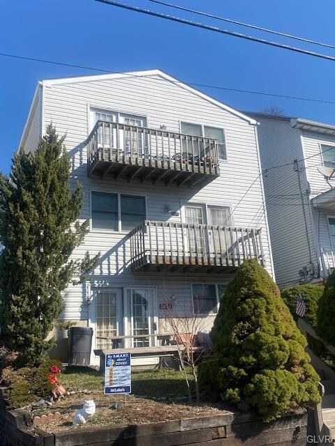 318 Chestnut St unit 320, Slatington, PA 18080 - photo 2