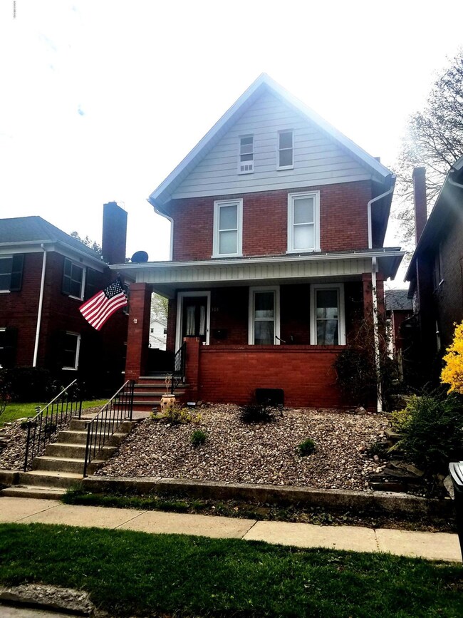 303 S Fairview St, Lock Haven, PA 17745 - photo 4