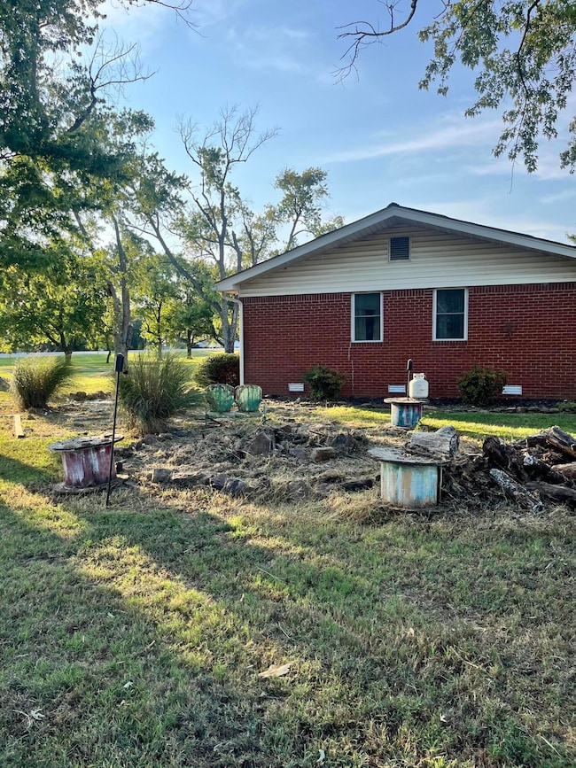 7569 Batesville Blvd, Pleasant Plains, AR 72568 - photo 4