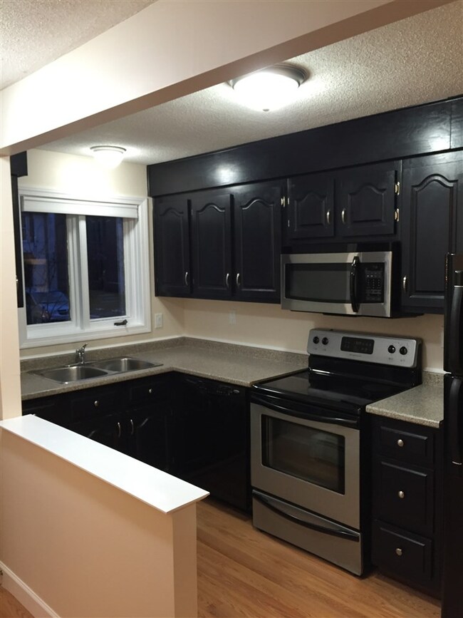 10 Kimberly Dr, Merrimack, NH 03054 - photo 7