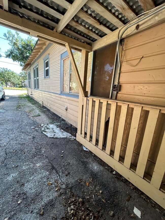 From garage apartment / under carport / long drive