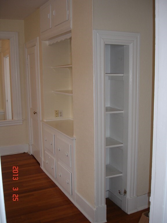 31 Snowling Rd unit 2 Front, Uxbridge, MA 01569 - photo 3