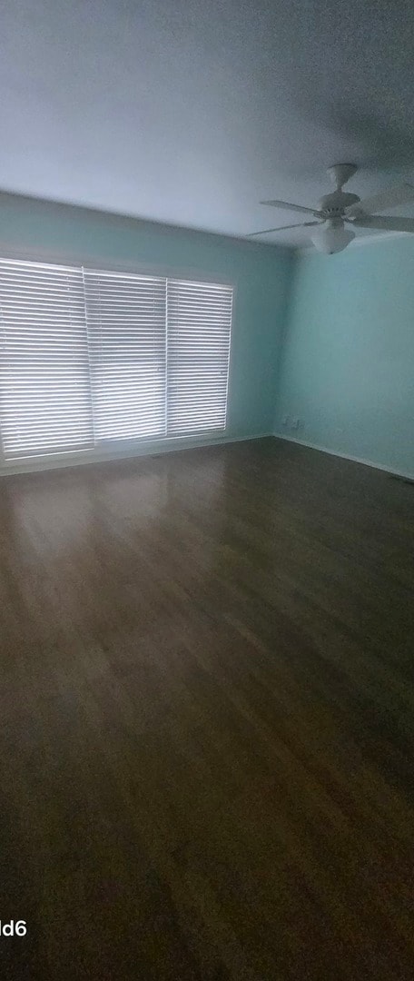 550 Washington Blvd, Hoffman Estates, IL 60169 - photo 2