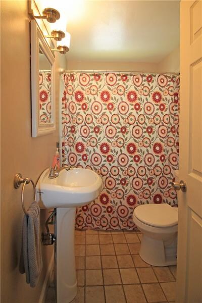 301 Meadow Ln, Herminie, PA 15637 - photo 5