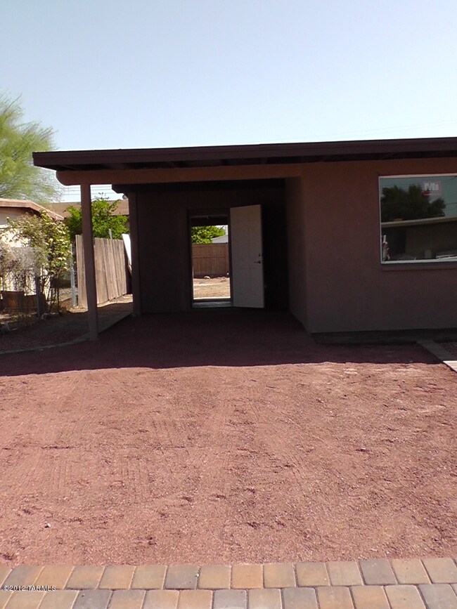 Carport