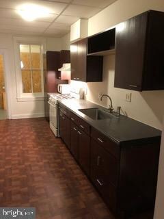 612 Pine St, Camden, NJ 08103 - photo 3