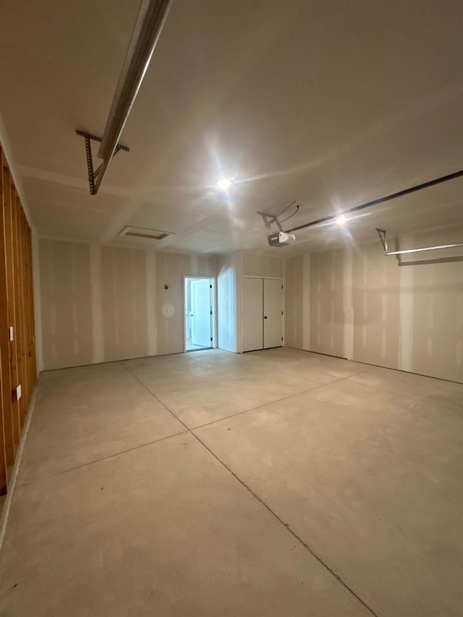 12954 E Blake St, Wichita, KS 67207 - photo 3