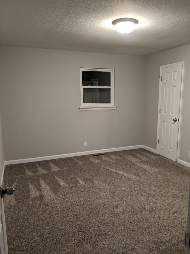 616 w reed interior 9