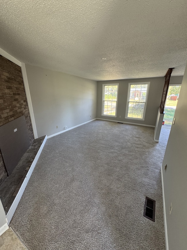 305 Windellwood Cir, Smyrna, TN 37167 - photo 3