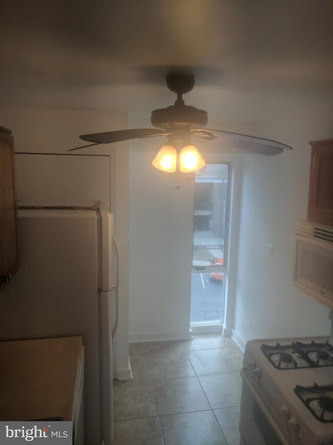 3320 Hewitt Ave unit 57, Silver Spring, MD 20906 - photo 2