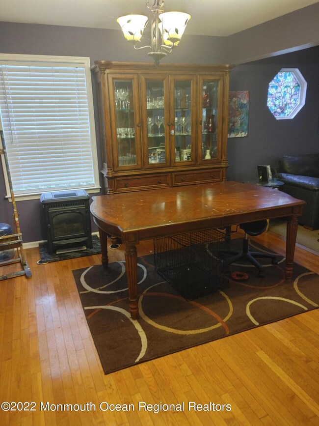 0627221743c_HDR