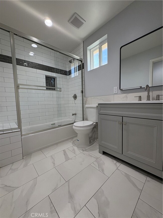 3767 Noll Dr unit B, Palmdale, CA 93550 - photo 6